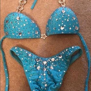 Figure competition suit